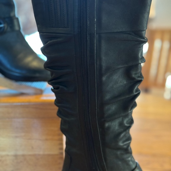 Dansko heeled knee high boots - Picture 3 of 4